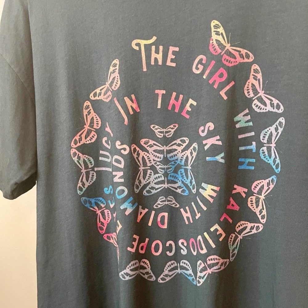 NEW Free People x Daydreamer The Girl With The Kaleidoscope Merch Tee - Picture 7 of 13